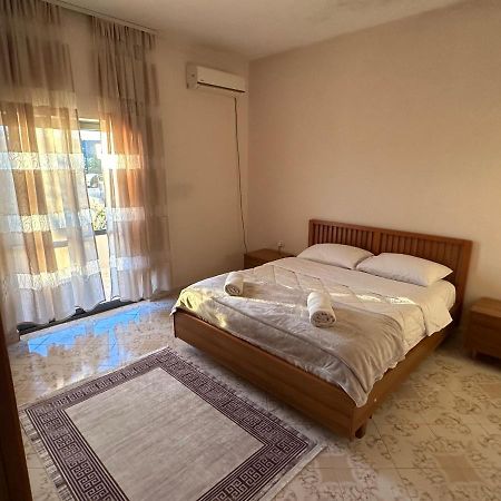 Hostel Rinas Exterior photo